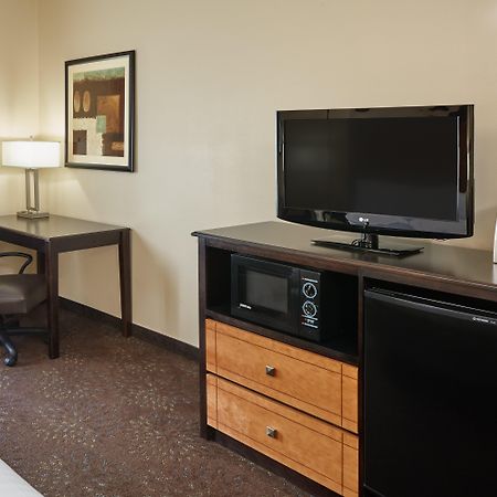 Holiday Inn Express Hotel & Suites Buford-Mall Of Georgia, An Ihg Hotel Экстерьер фото
